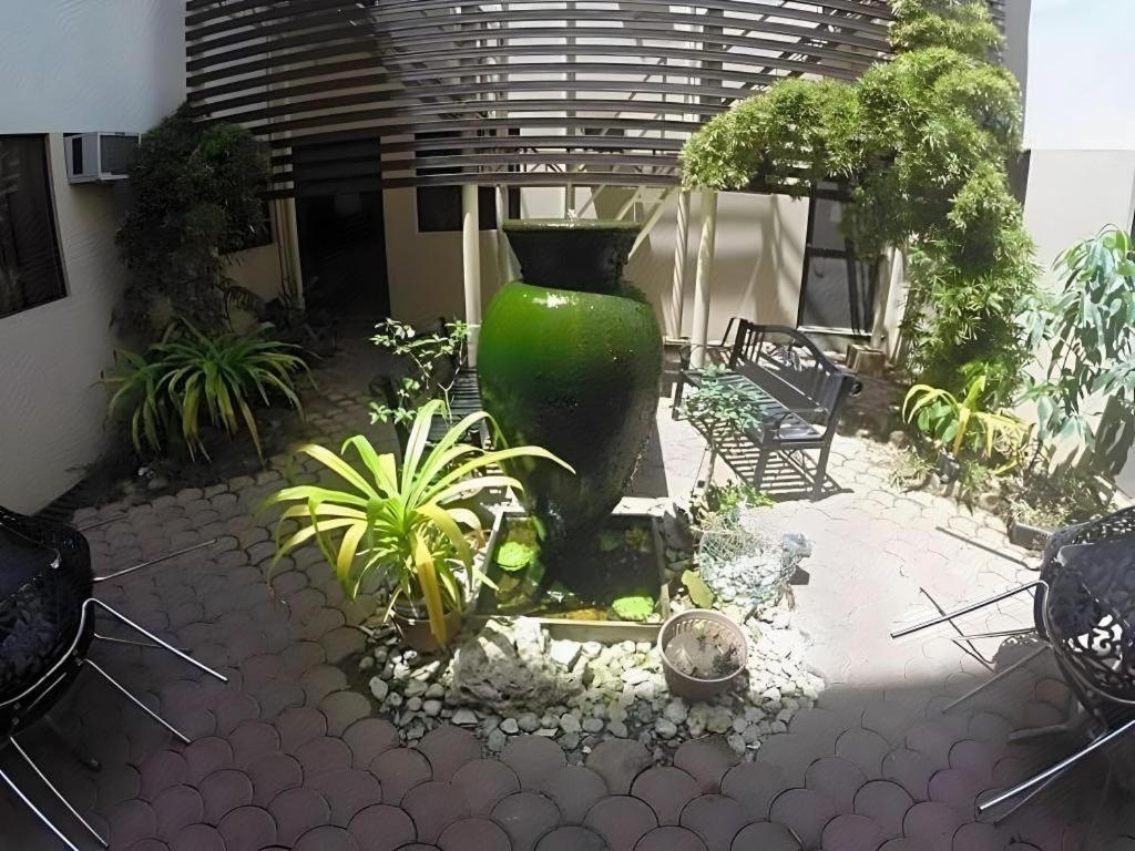 Rich Manor Pensión House Cagayán de Oro Exterior foto